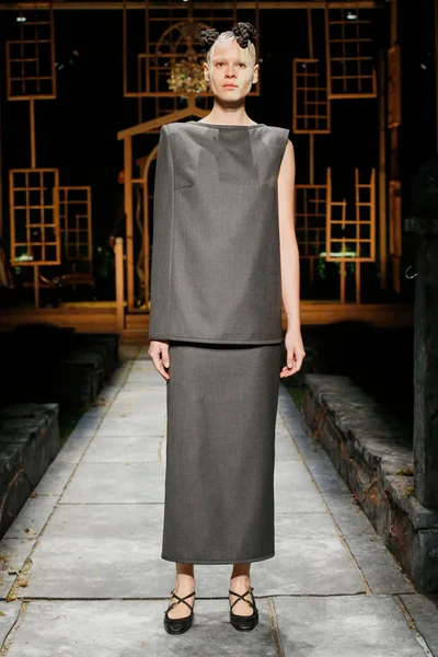 Look 61